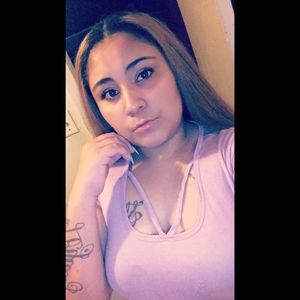 Meet your Posher, Bellaa